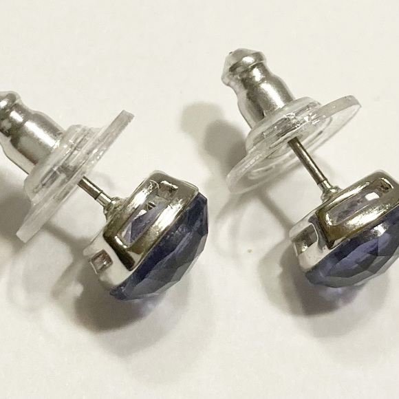 Authentic SWAROVSKI earrings - Picture 3 of 5